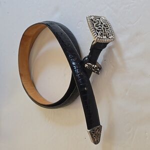 Vintage Mens Black full grain leather Belt W/ Silver Sroll detail Sz.XL/2XL